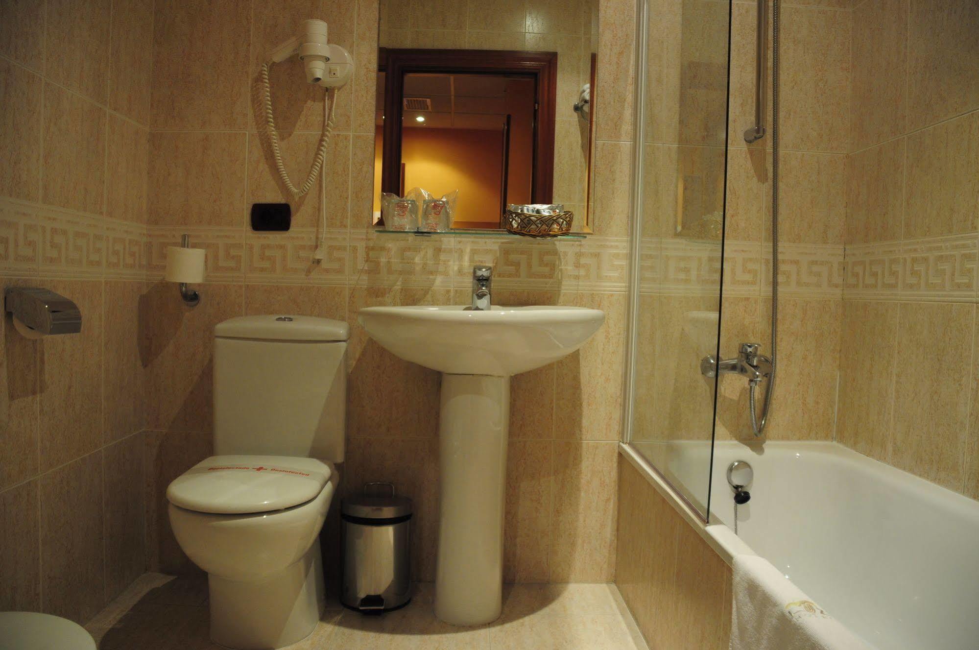 Luz Hotel Haro Extérieur photo
