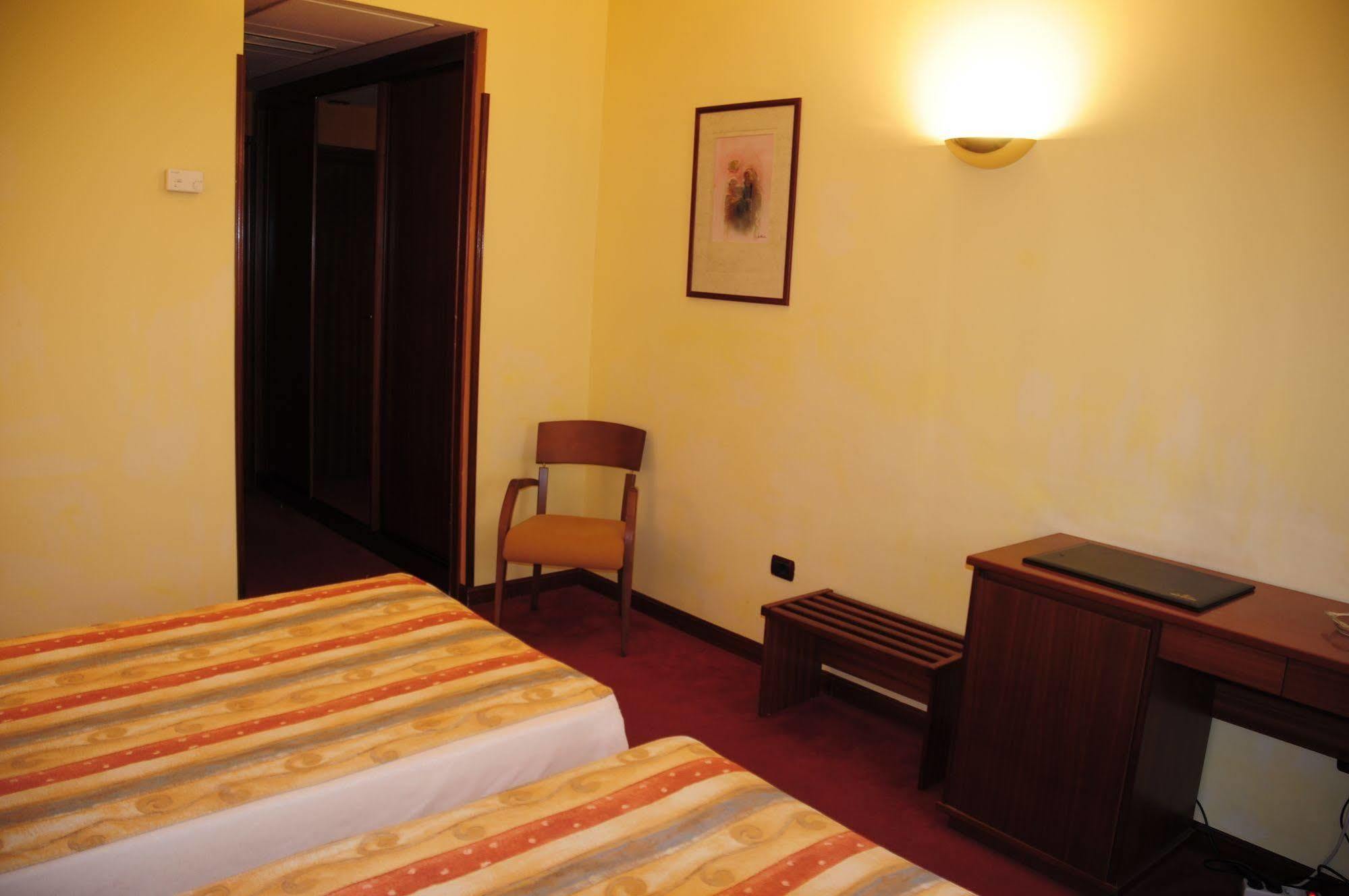 Luz Hotel Haro Extérieur photo