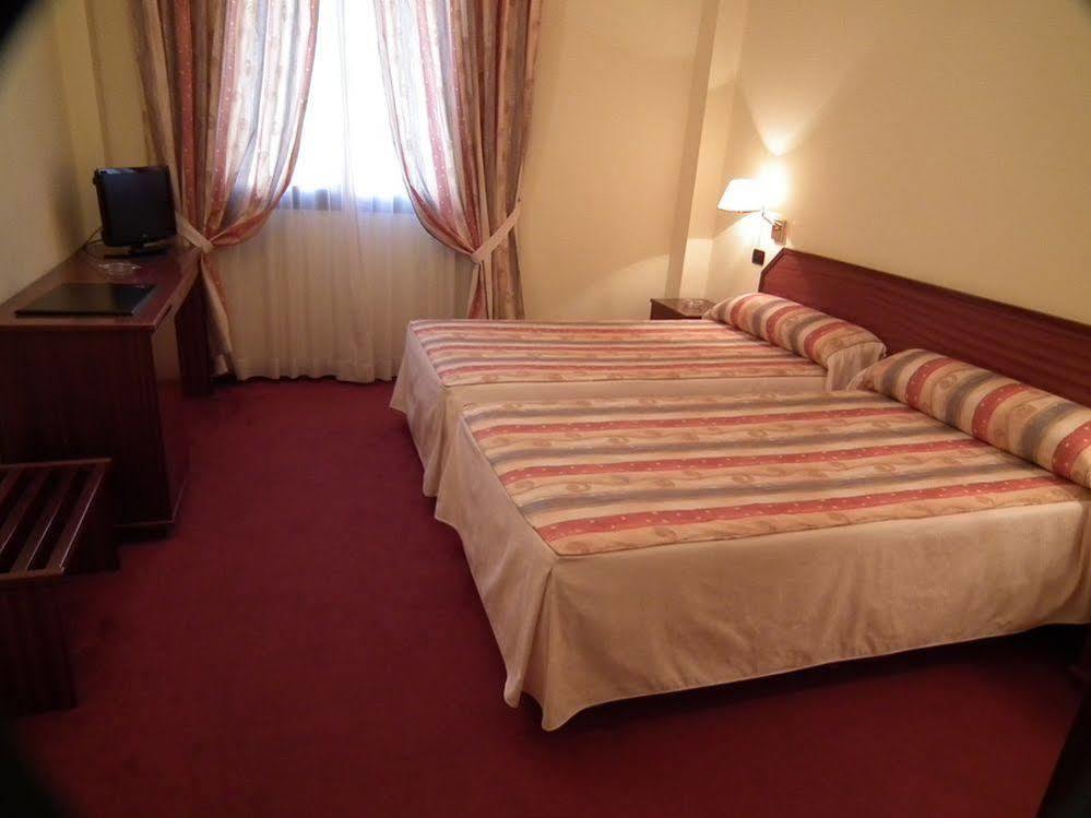 Luz Hotel Haro Extérieur photo